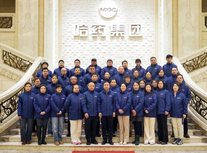 当&ldquo;红色初心&rdquo;邂逅&ldquo;国宝重器&rdquo;&mdash;&mdash;PG电子APP公益志愿者、党员挺膺担当 护航冰城文化盛宴